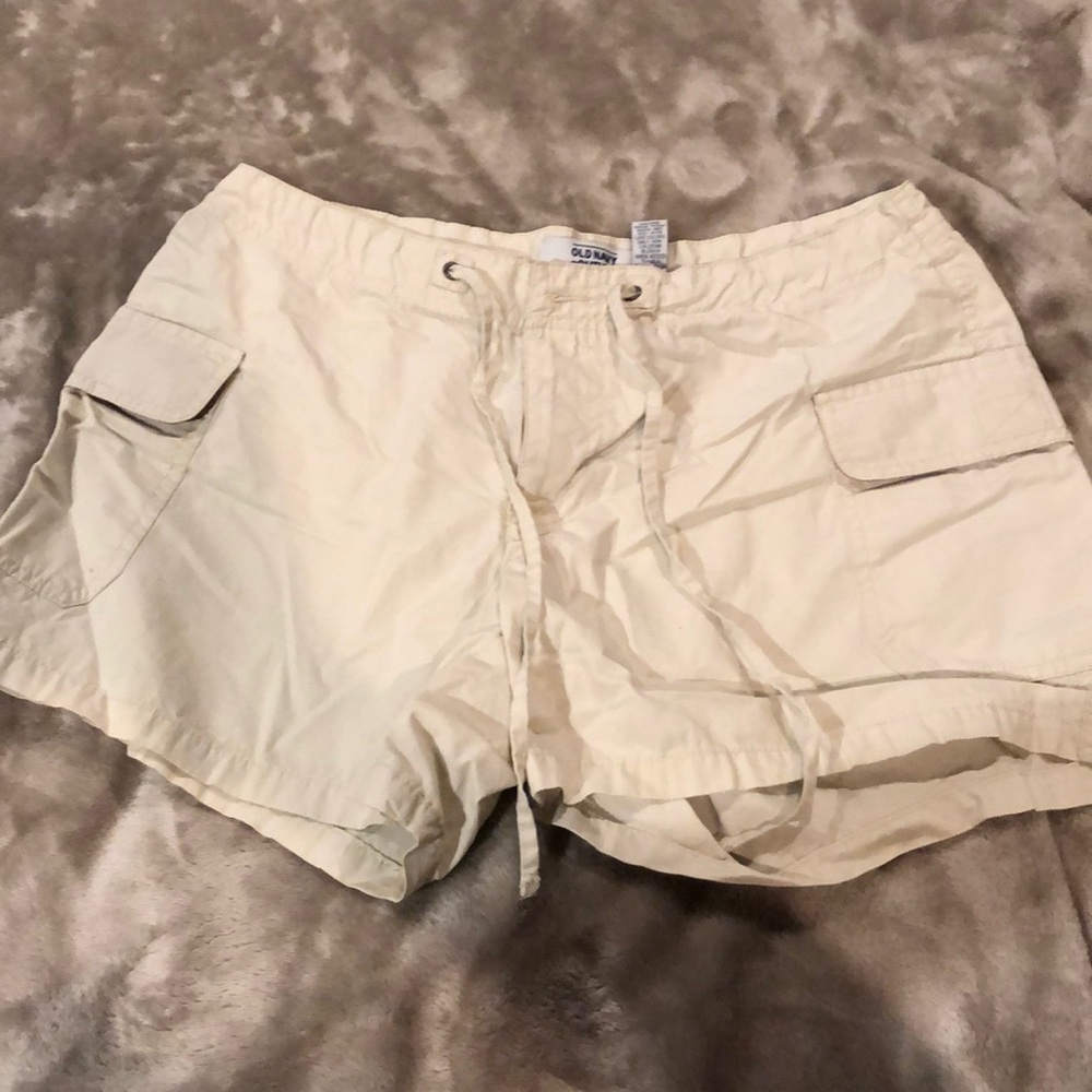 Old Navy Cargo Khaki Shorts